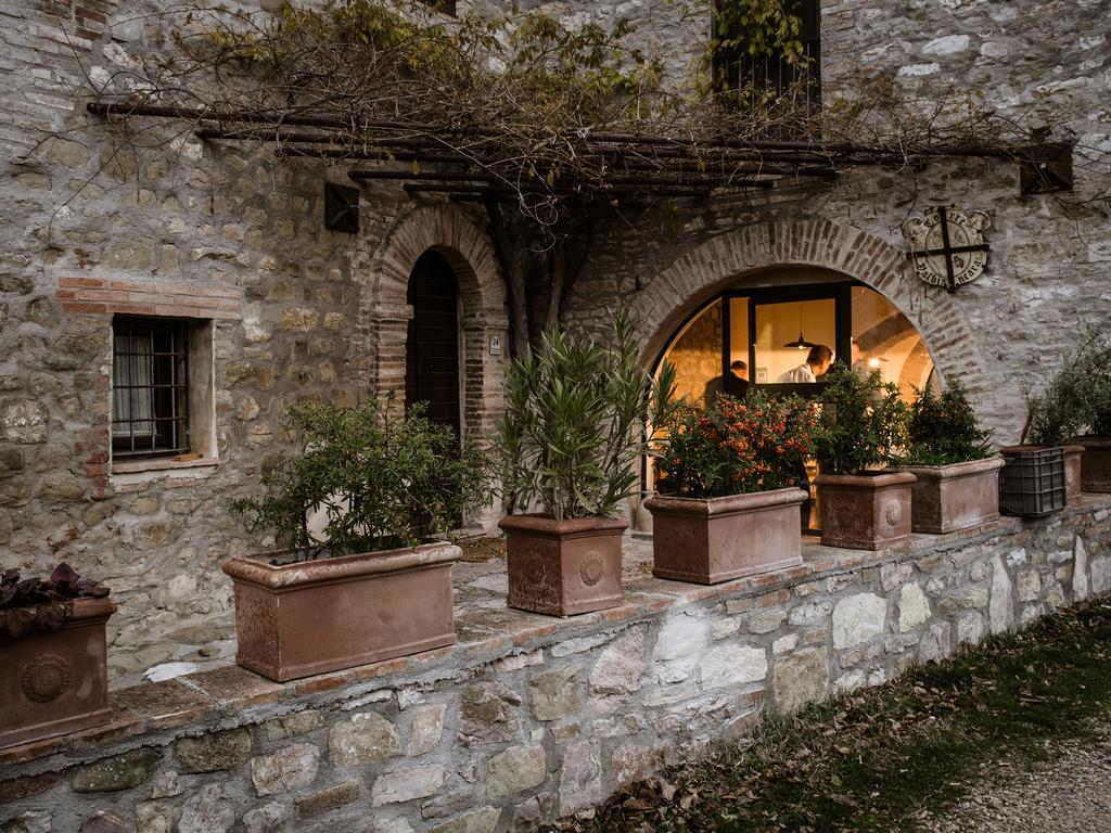 Гостевой дом Torre Valbiancara Montebagnolo Экстерьер фото